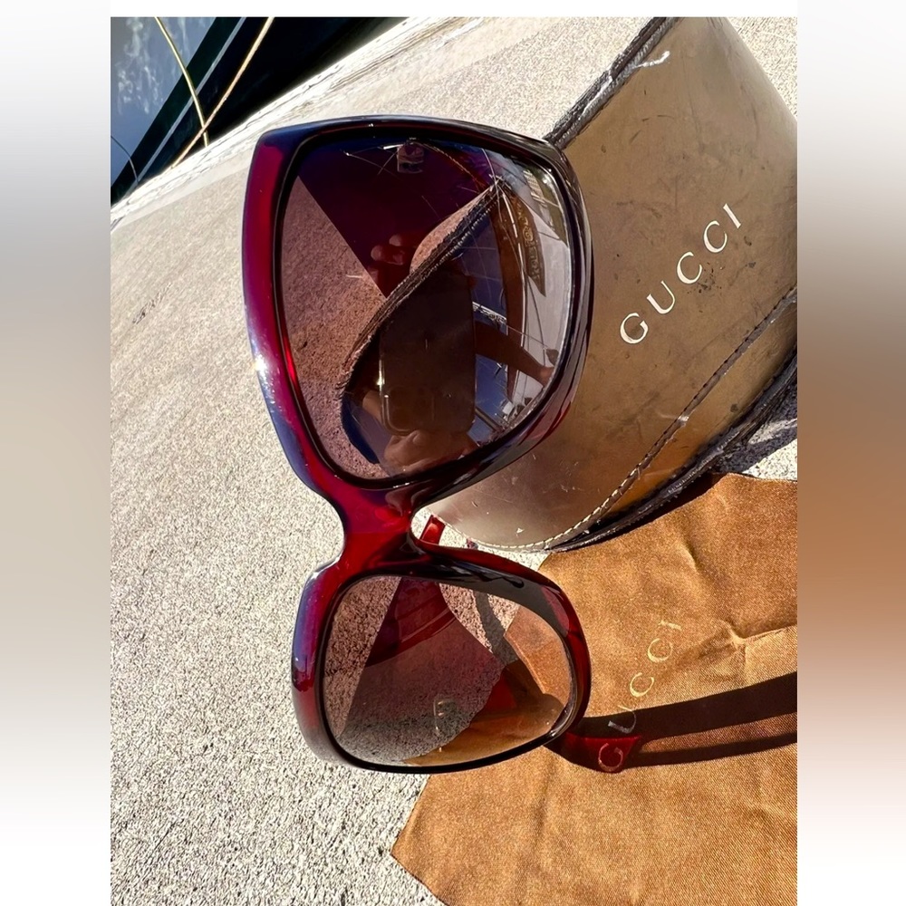 GUCCI Oversized Wrap Sunglasses Women Dark Red w/case